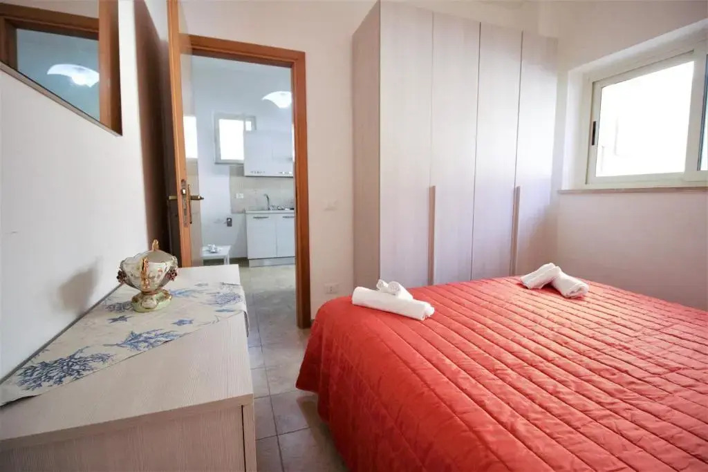 Holidaycasa Sebastiano - Grazioso Bilocale a 150 Mt Dal Mare