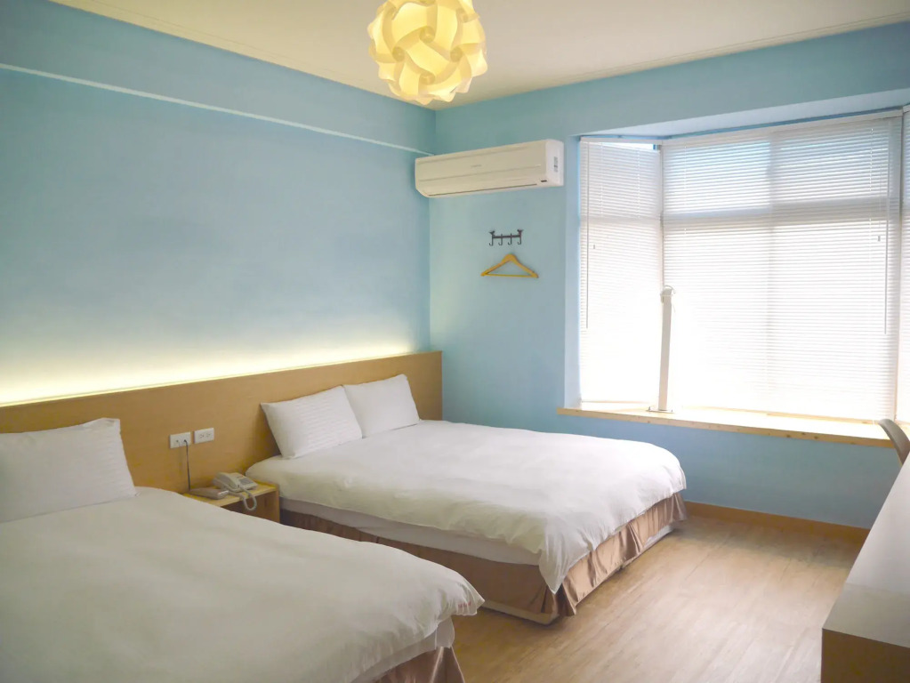 Young Motel