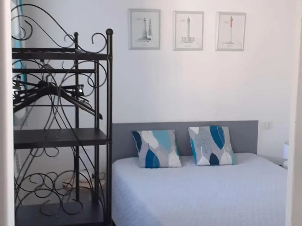 Appartement Royan, 2 pièces, 4 personnes - FR-1-494-126