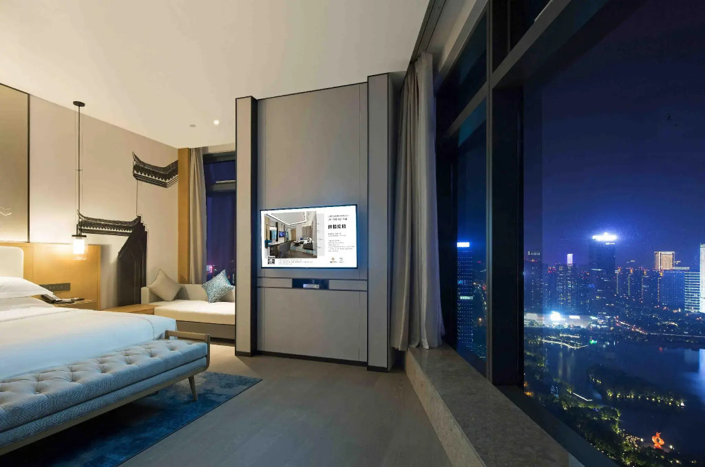 The Hotel V Hefei Swan Lake