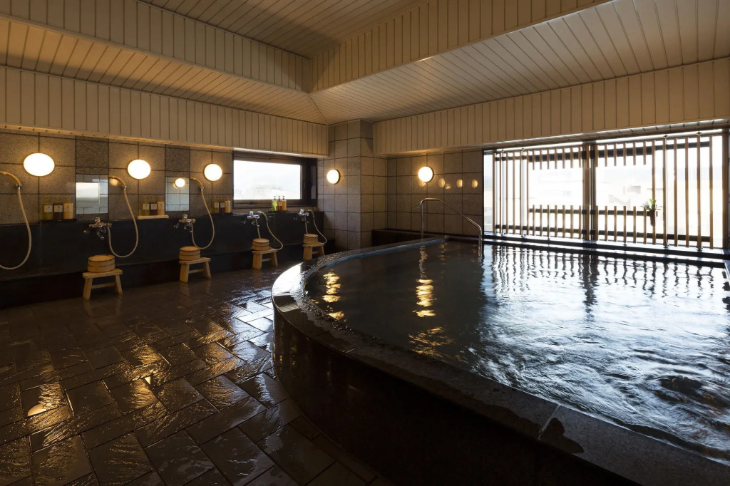 Holiday Inn Kyoto Gojo