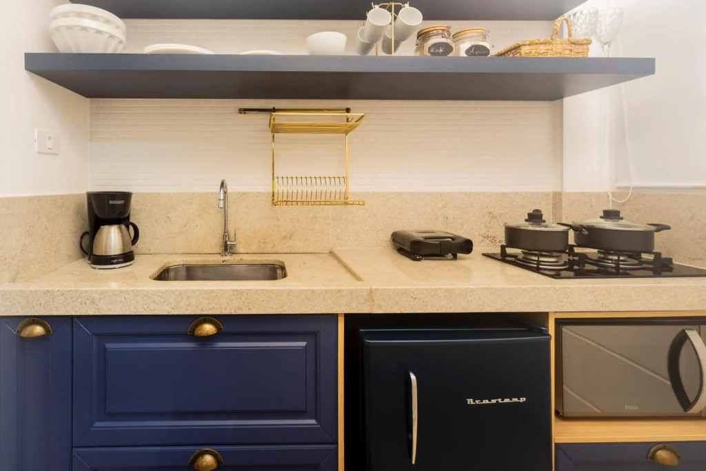 Lindo Apartamento frente para praia, Wi-Fi, estacionamento gratuito