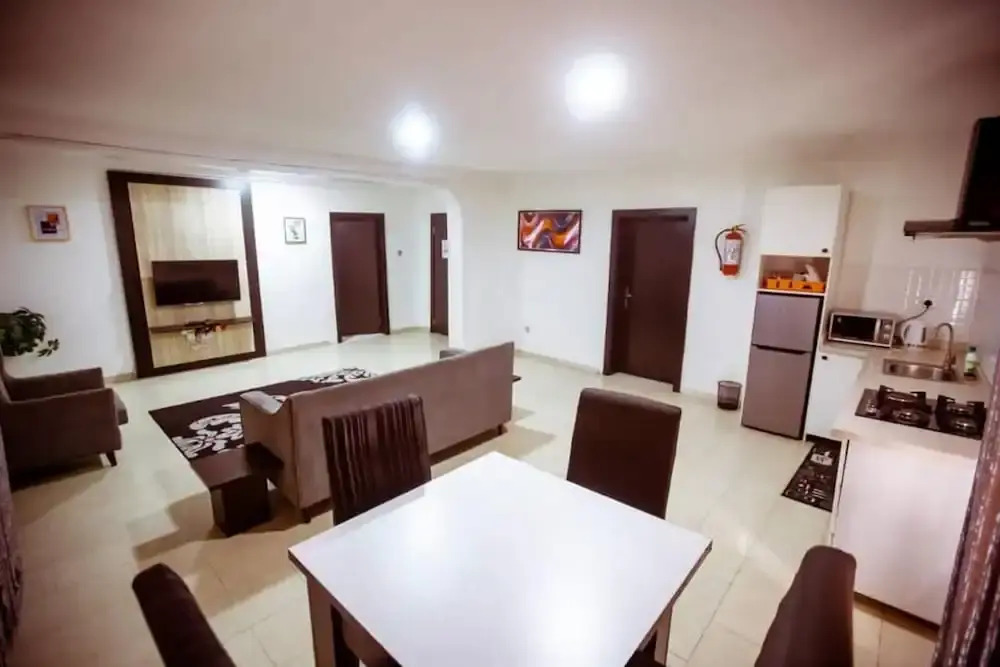 Stunning 2-bed Apartment in Lagos