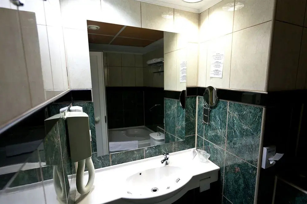 Hotel Dacia RRT