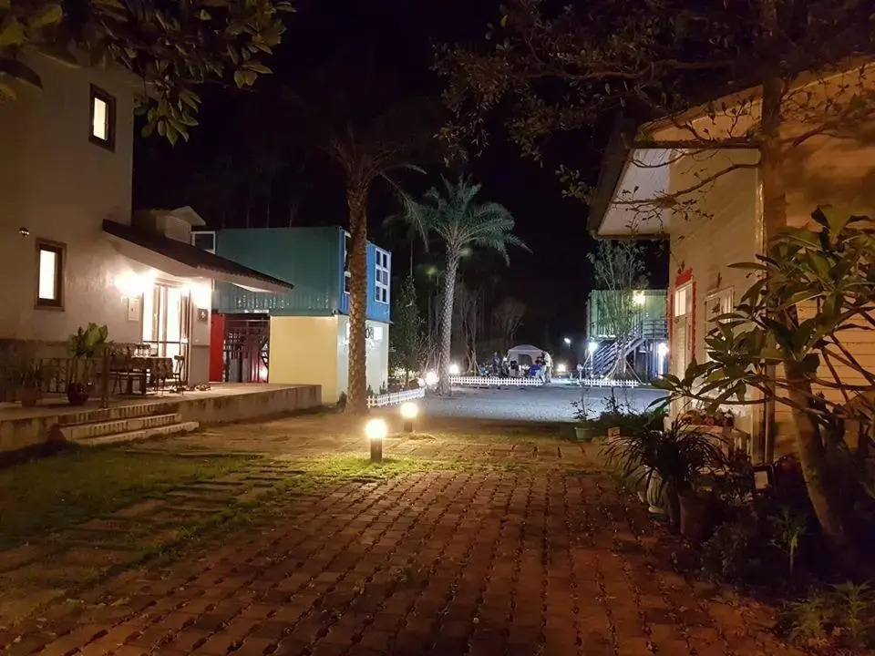 蔓條絲裡Slow Motion B&B