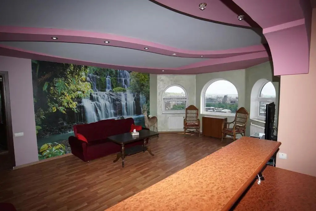 Nice house in the heart of the city
