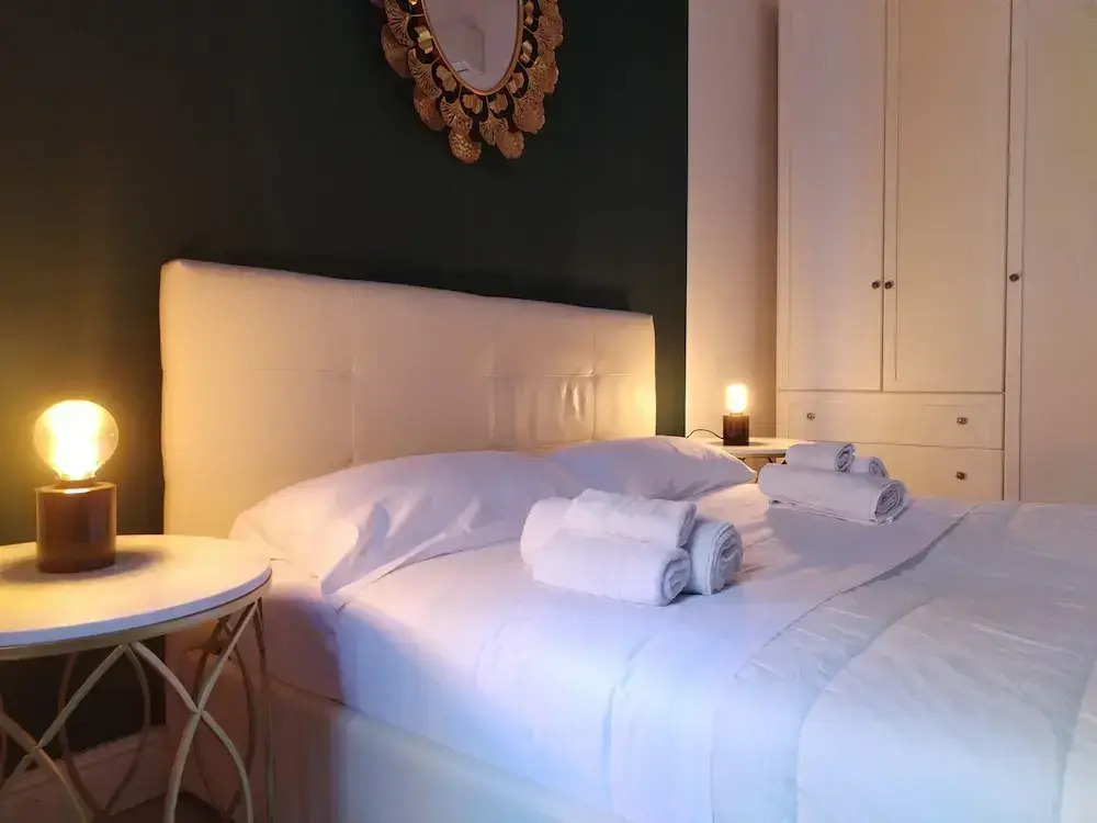 Enotri Guest House - Rome