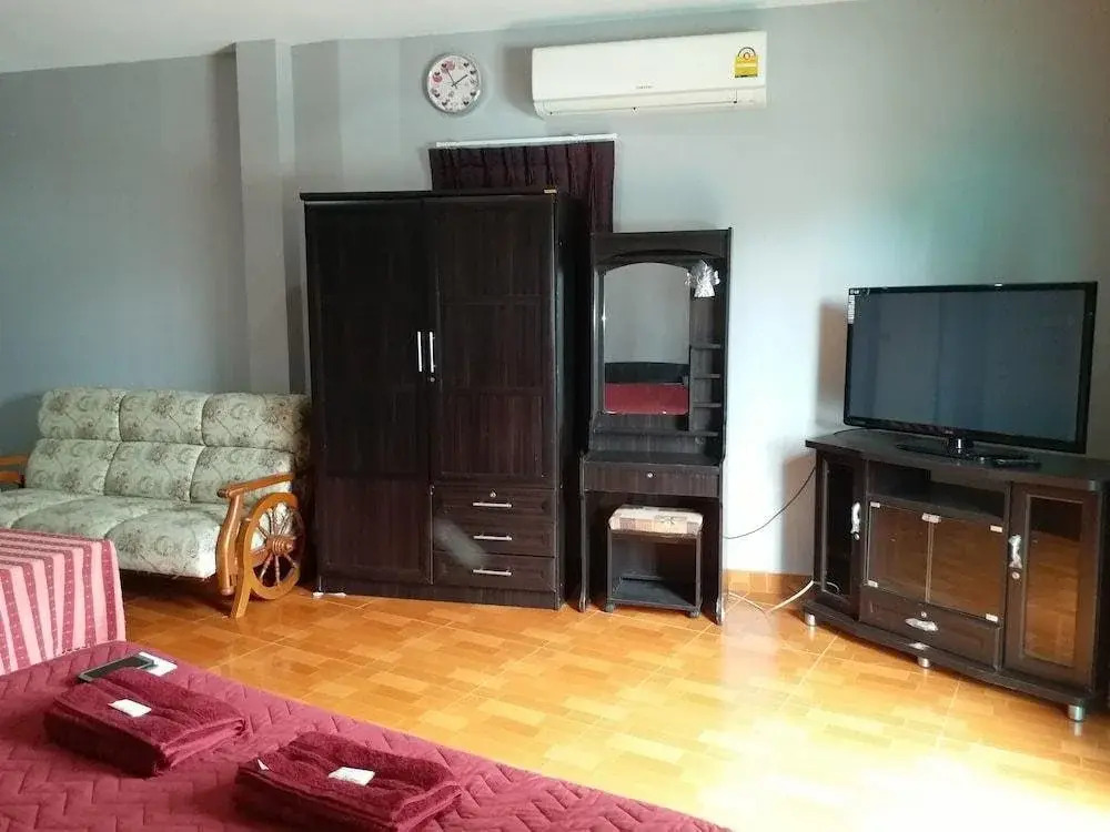 Tiger Bar & Guesthouse