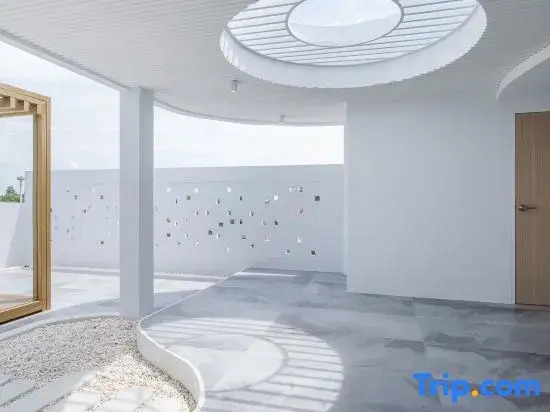 The Pool Space - ICONIC Pool Villa