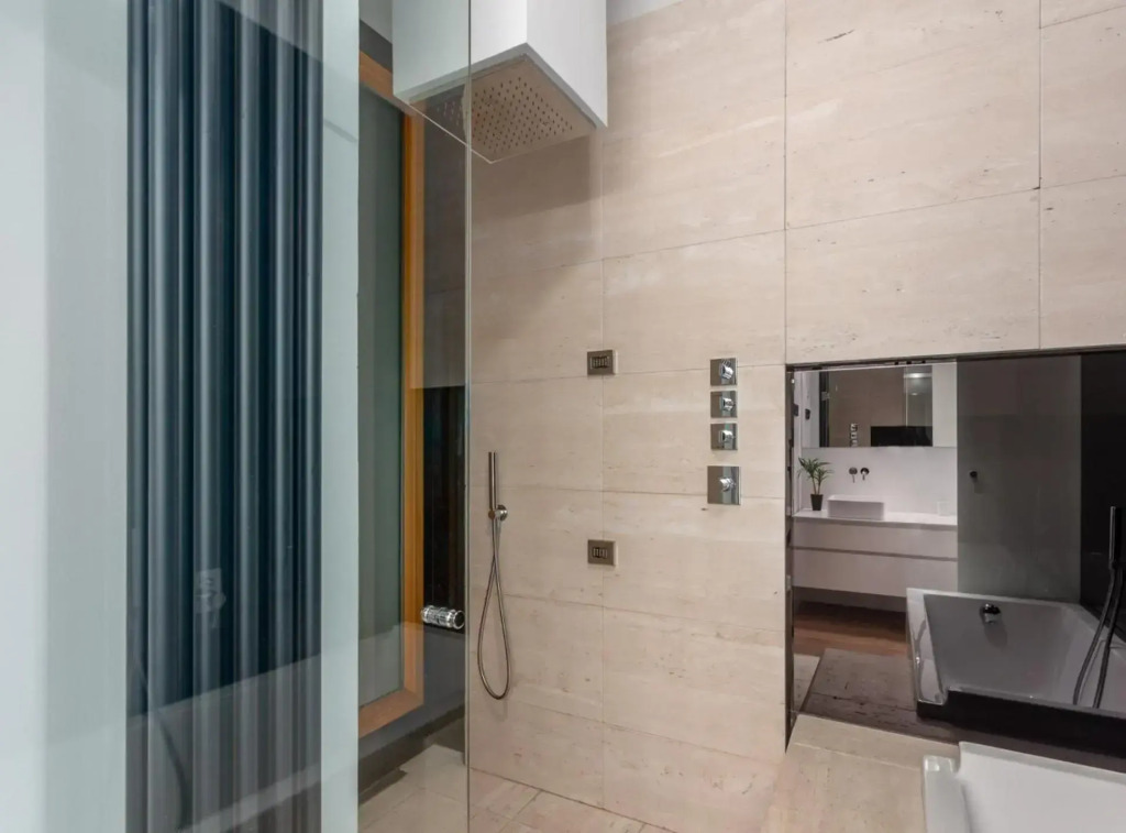 City Center modern apartment for 4 SANTA TERESA II
