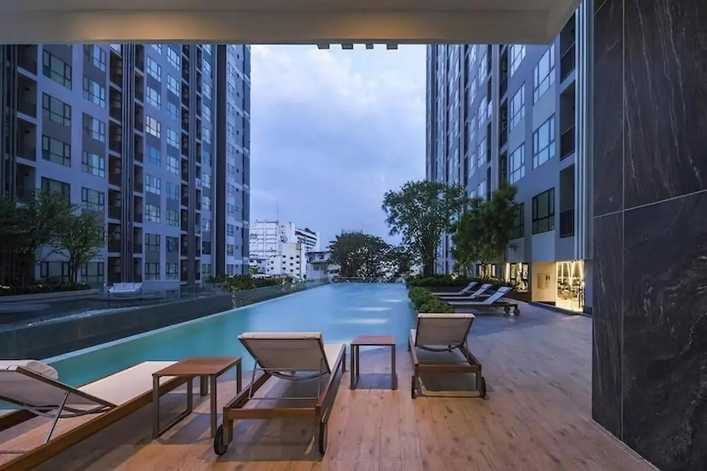 Central Location, Amazing Infinity Pool Near Beach