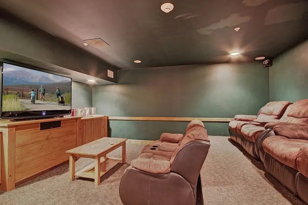 8912 The Springs 3 Bedroom Condo by RedAwning