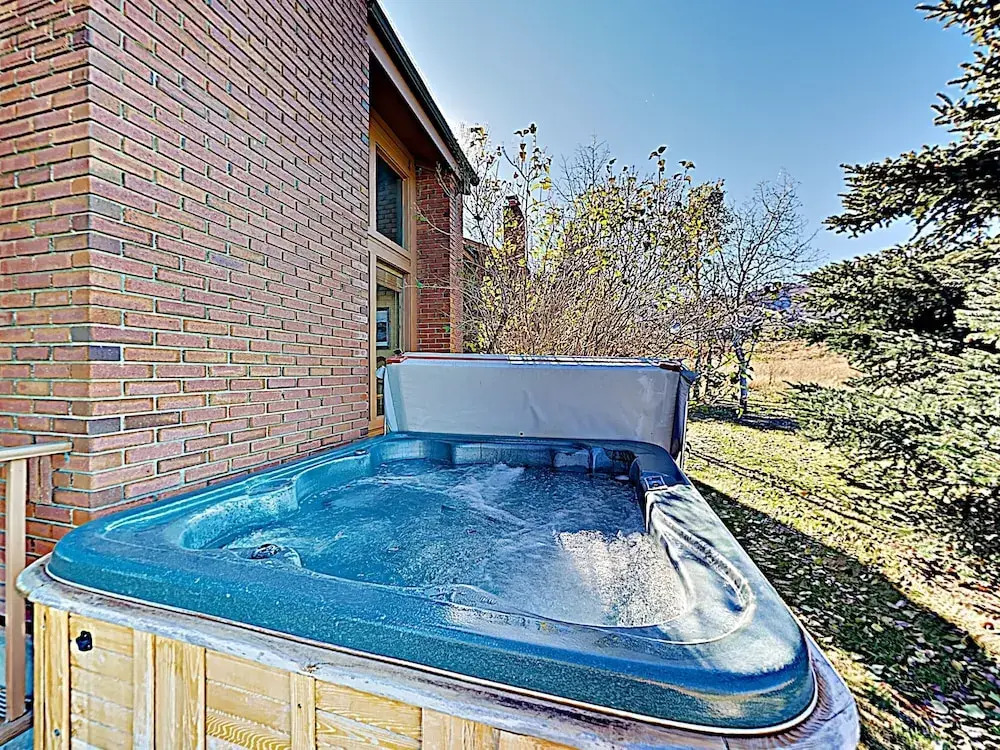 1688 Village Round Dr Home 5 Bedrooms 3 Bathrooms Home