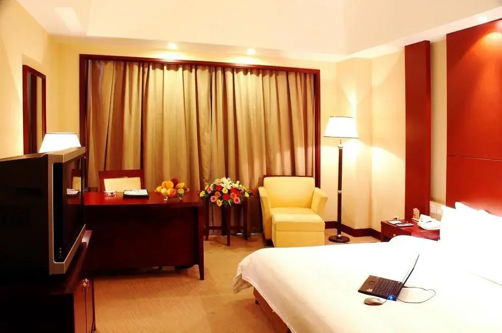 Jade Crystal Hotel