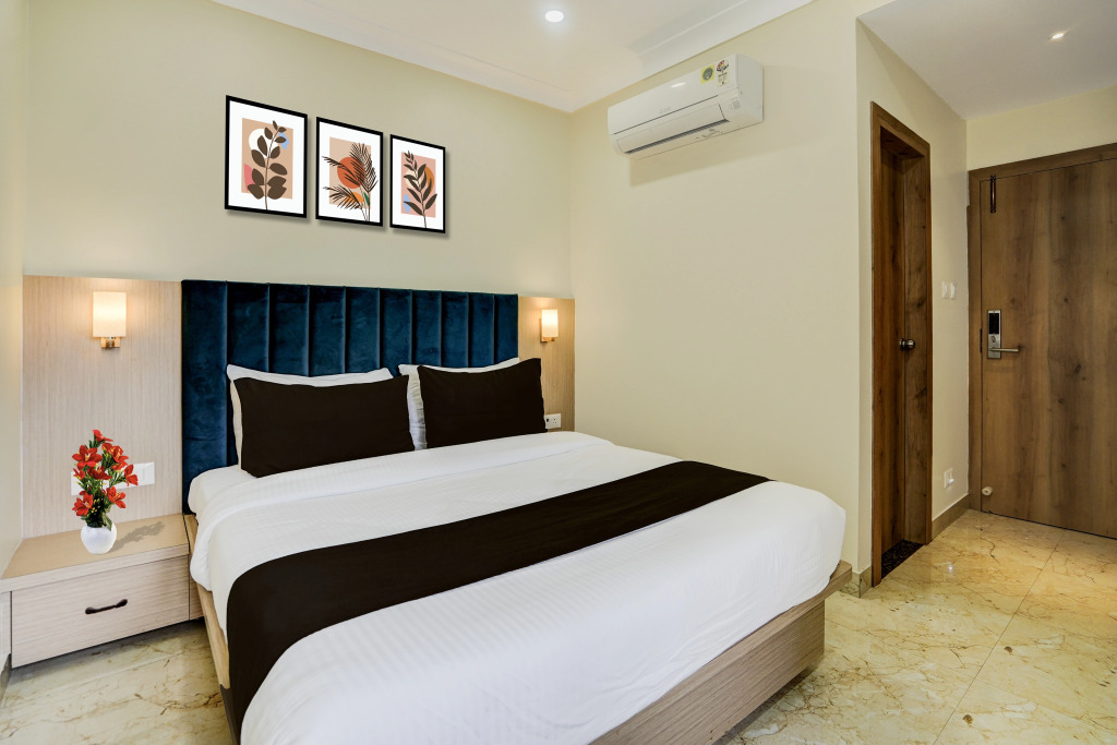 Super Townhouse Oak Banaras Central Railway Junction Formerly Sri Hari Inn