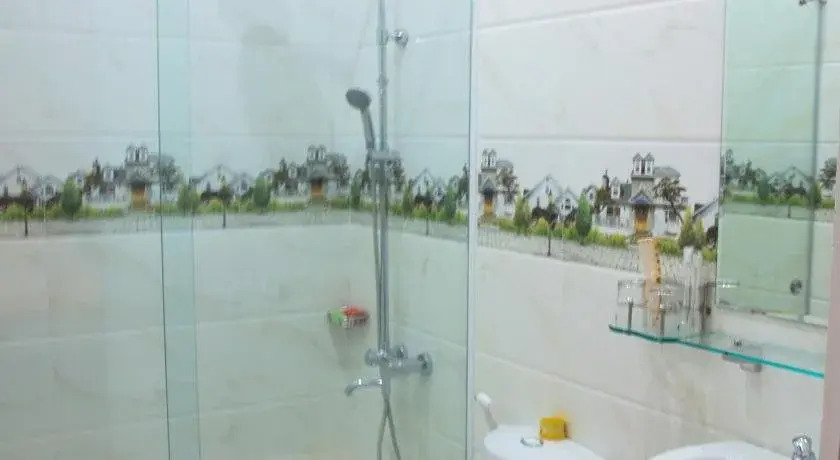 Dong Nam Hotel