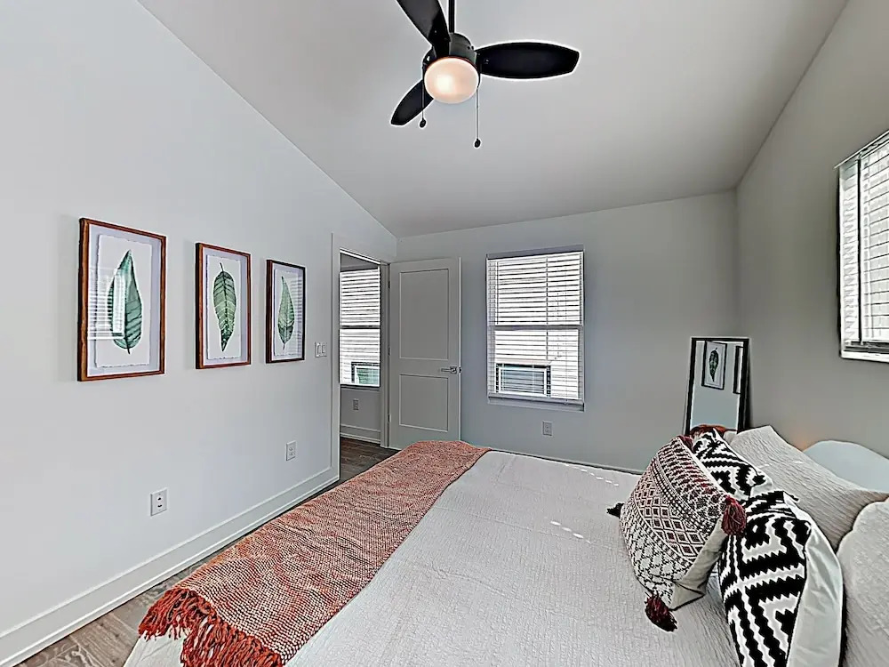 New Listing! Newly Built Luxe Getaway W/ 2 Suites Condo