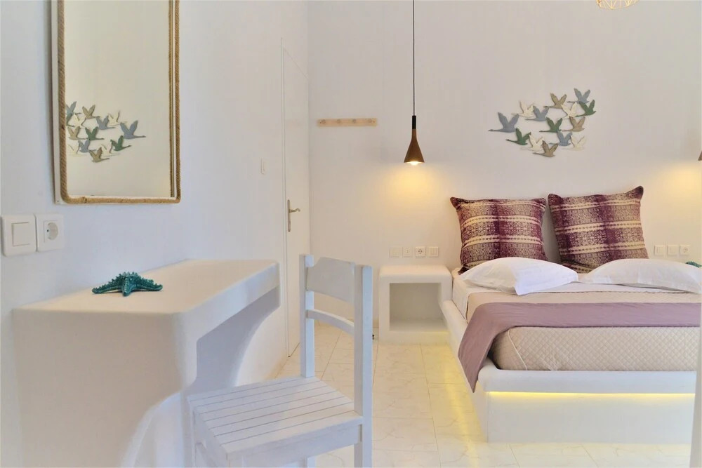 Moraitis Studios 1
