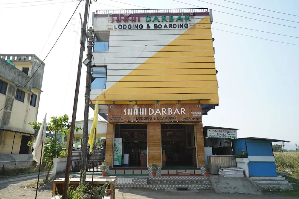 OYO 23078 Shahi Darbar