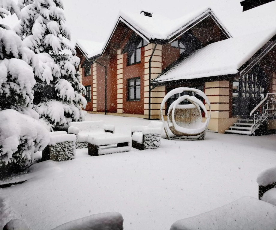 Hostynnyy Dvir Apartament Hotel & SPA