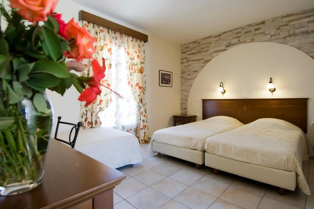 Naxos Palace Hotel