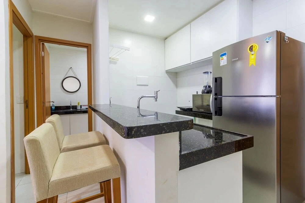 Apto c Garagem 400m da Praia dos Sete Coqueiros