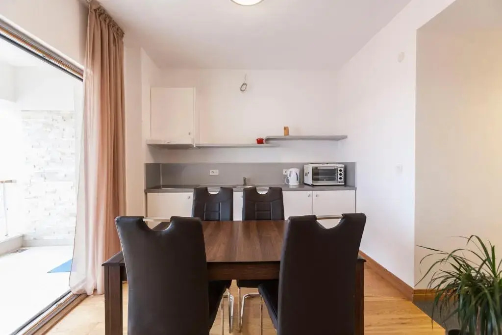 Apartment-Hotel Vila Petrovic-Becici