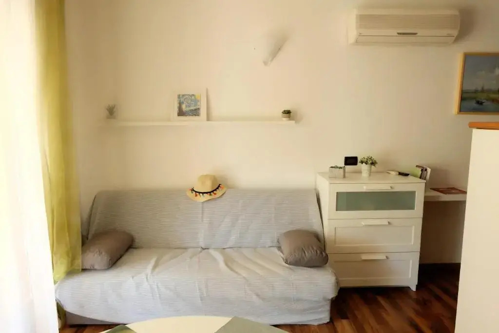 Studio Flat close to Terme