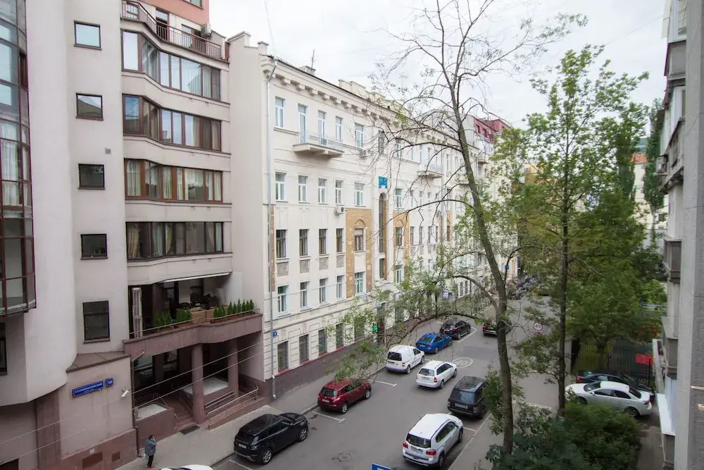 Апартаменты TVST в Воротниковском пер.
