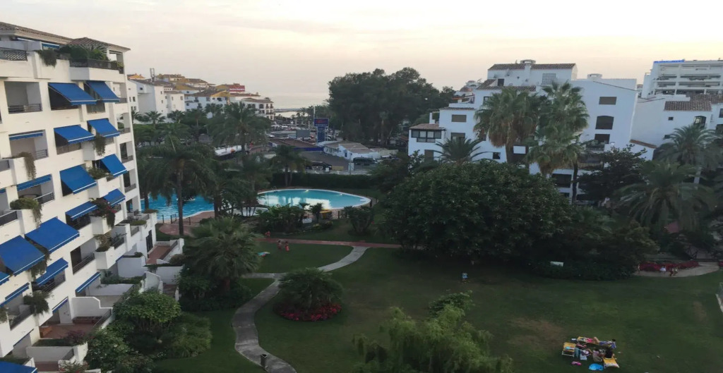 Luxurious Penthouse Puerto Banus