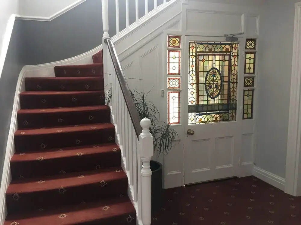 Winston Manor