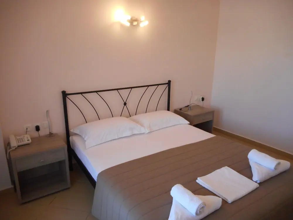 Anesis Hotel