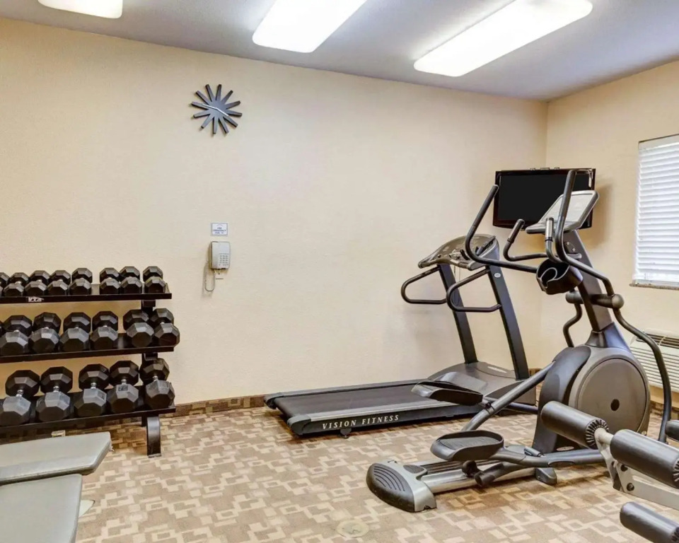 Suburban Extended Stay LaPlace