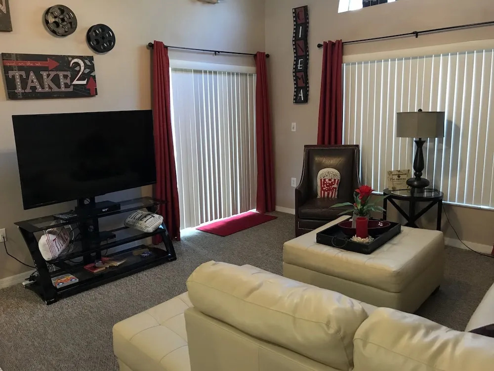 4BR 3BA Home in Rolling Hiils by CV-7901