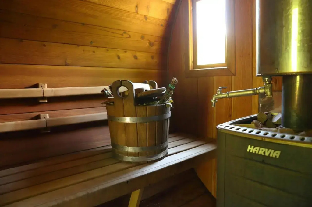 Chalet CrepDeChine Hotel