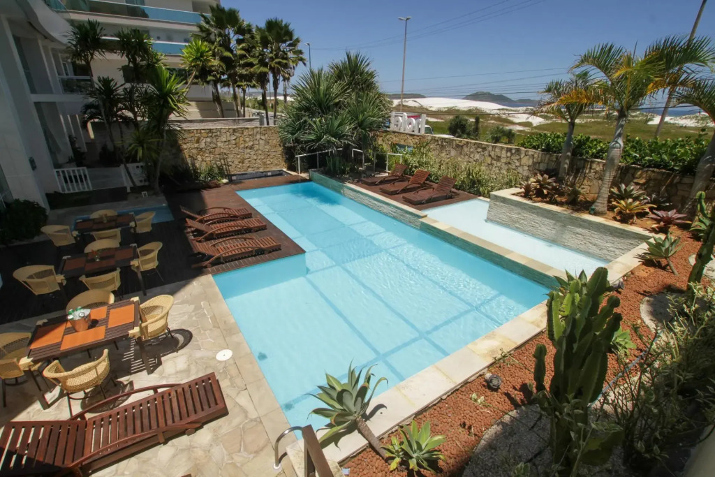 FLAT / APARTAMENTO NA PRAIA DO FORTE