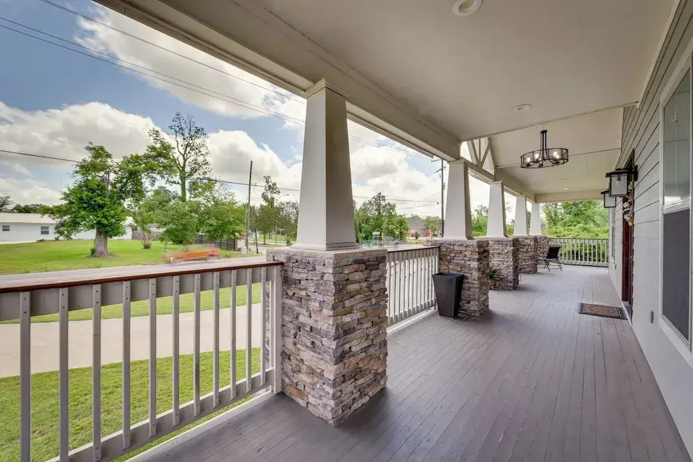 Spacious Lake Charles Craftsman - Pet Friendly!