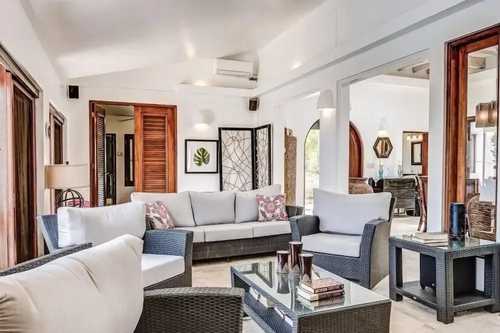 Villa Waves