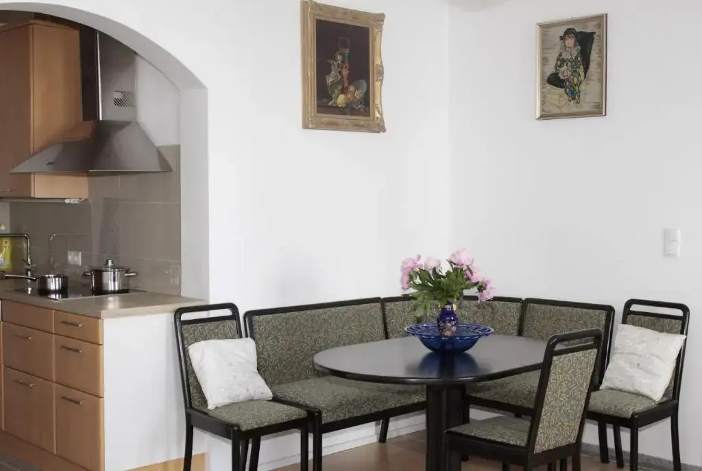 Stay-In Vienna 23