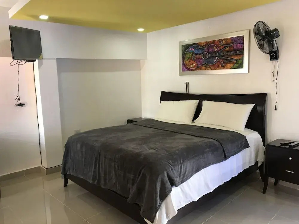 Hotel Restaurante Cadiz