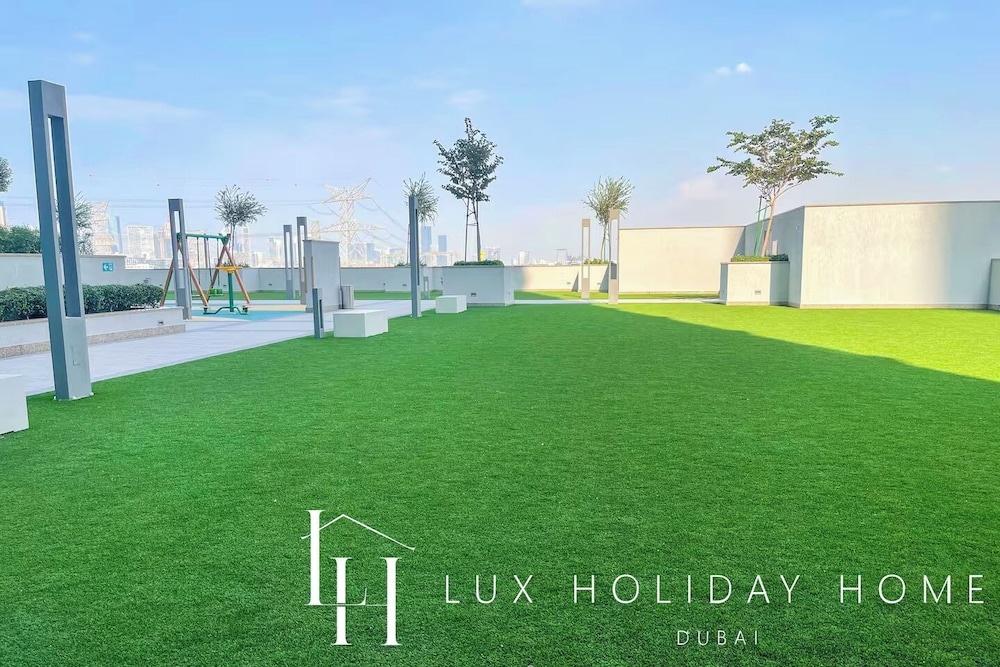 LUX  The Executive Sobha Suite 2