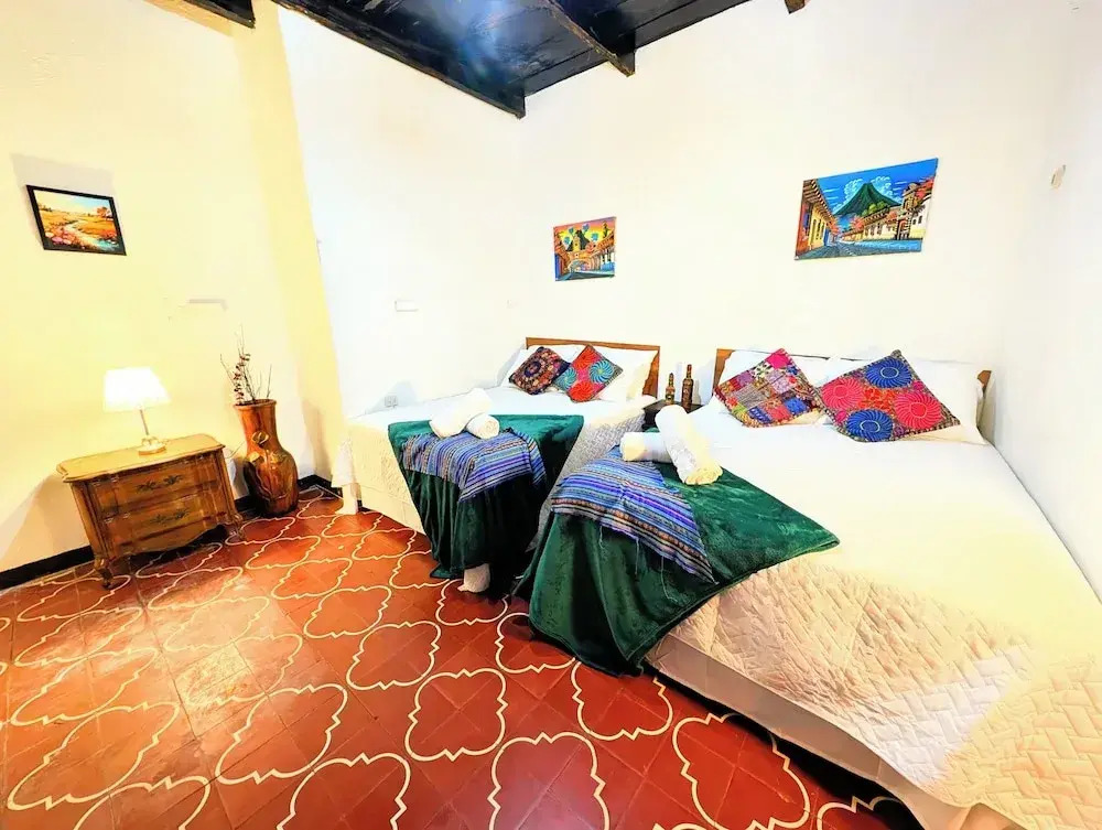 Casa Quetzalli, Los Nazarenos