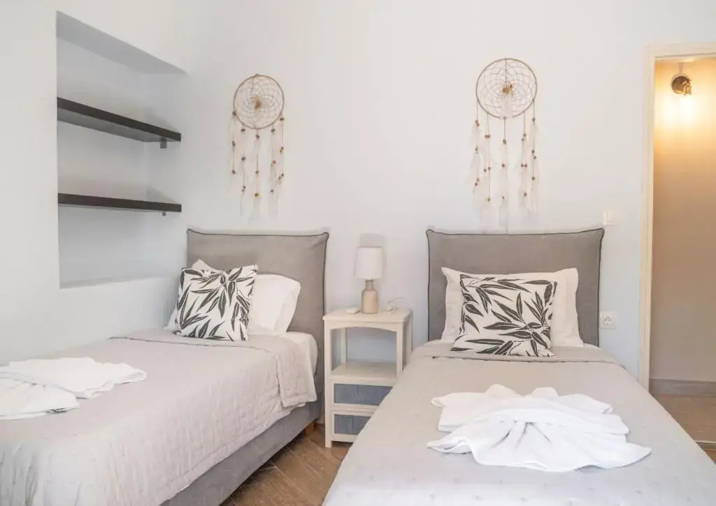 Lefko’s house- Contemporary, fully renovated house