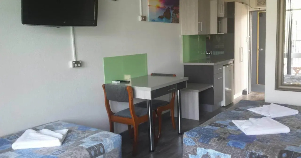 Le George Motel