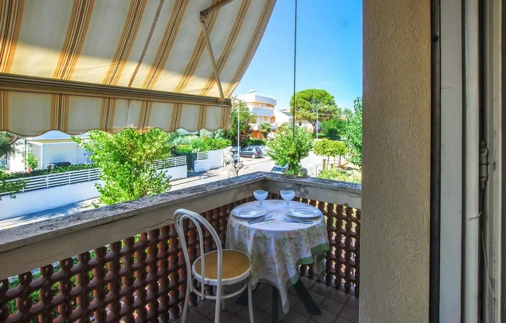 Nice Apartment in Marcelli With Wifi and 1 Bedrooms