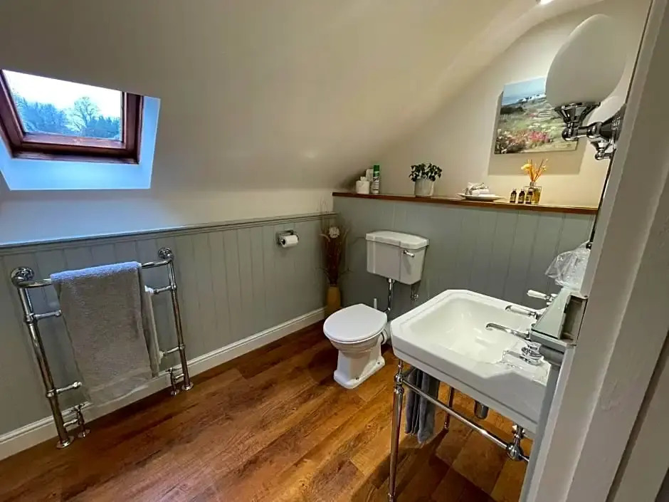 St Leonards Farmhouse