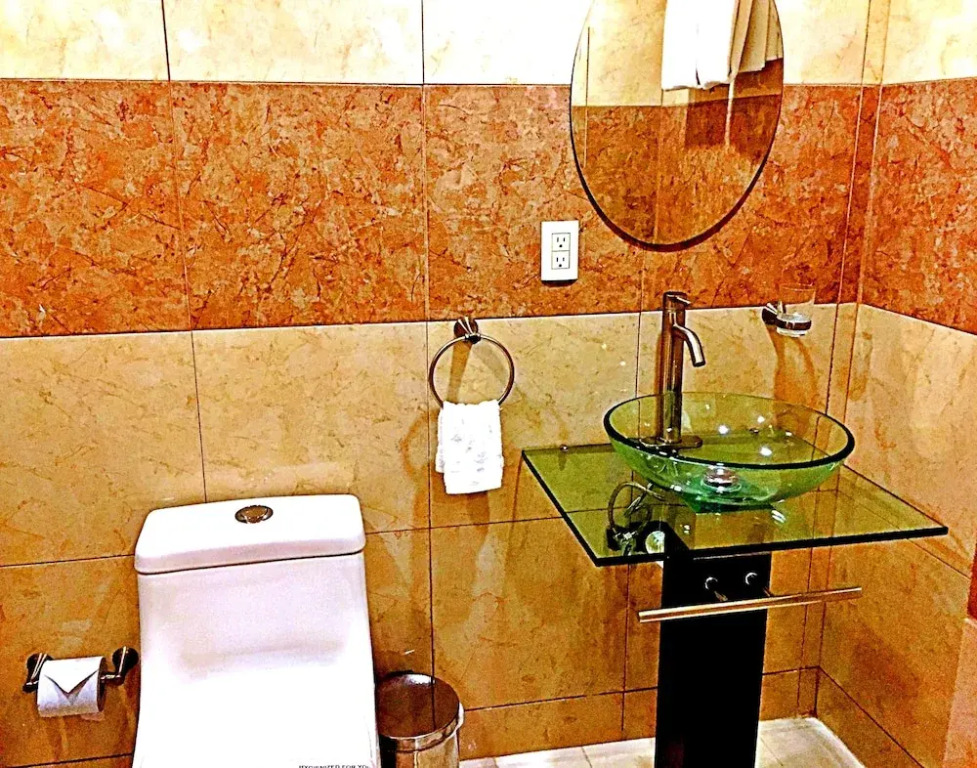 Hotel Versalles Suites