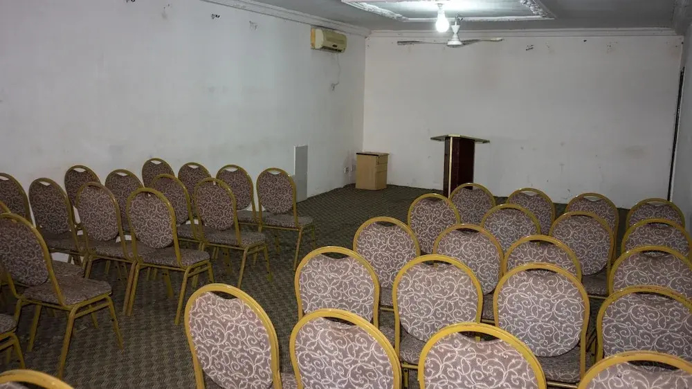 Gulf Suites Hotel