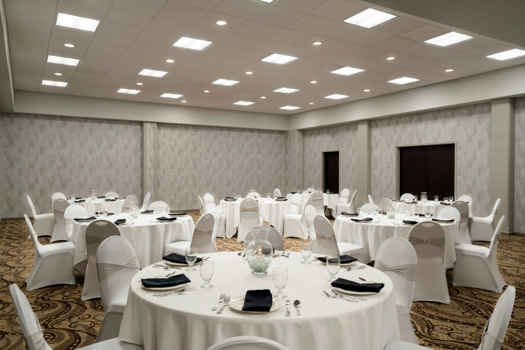 Embassy Suites Brunswick