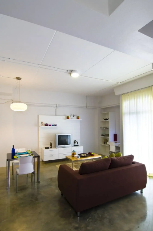 T Series Place(formerly 212 Serviced Apartment)